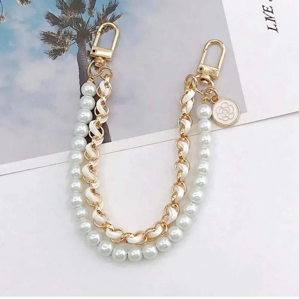 Decorative Accesories 